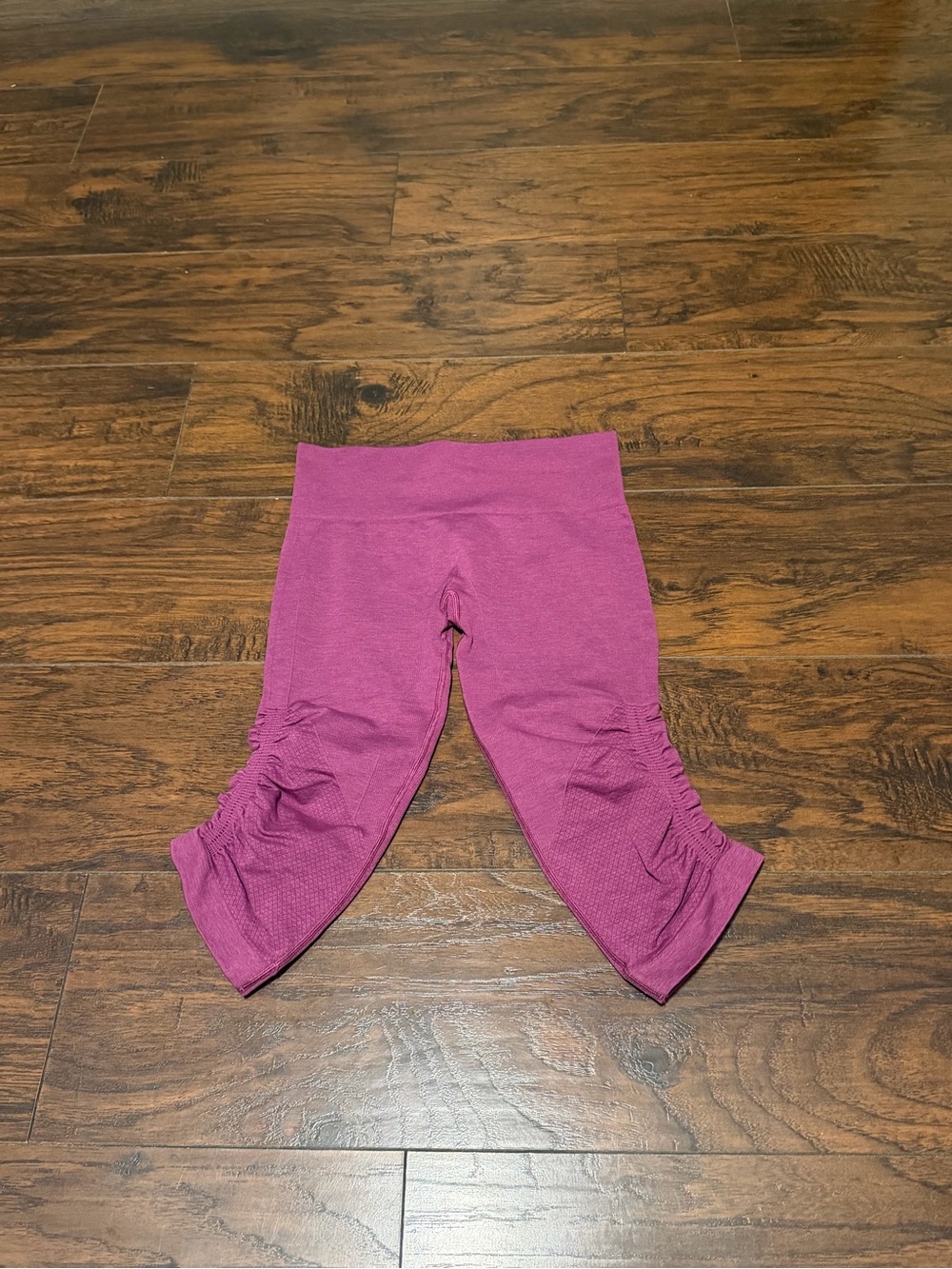Lululemon women’s purple in the flow leggings size 6